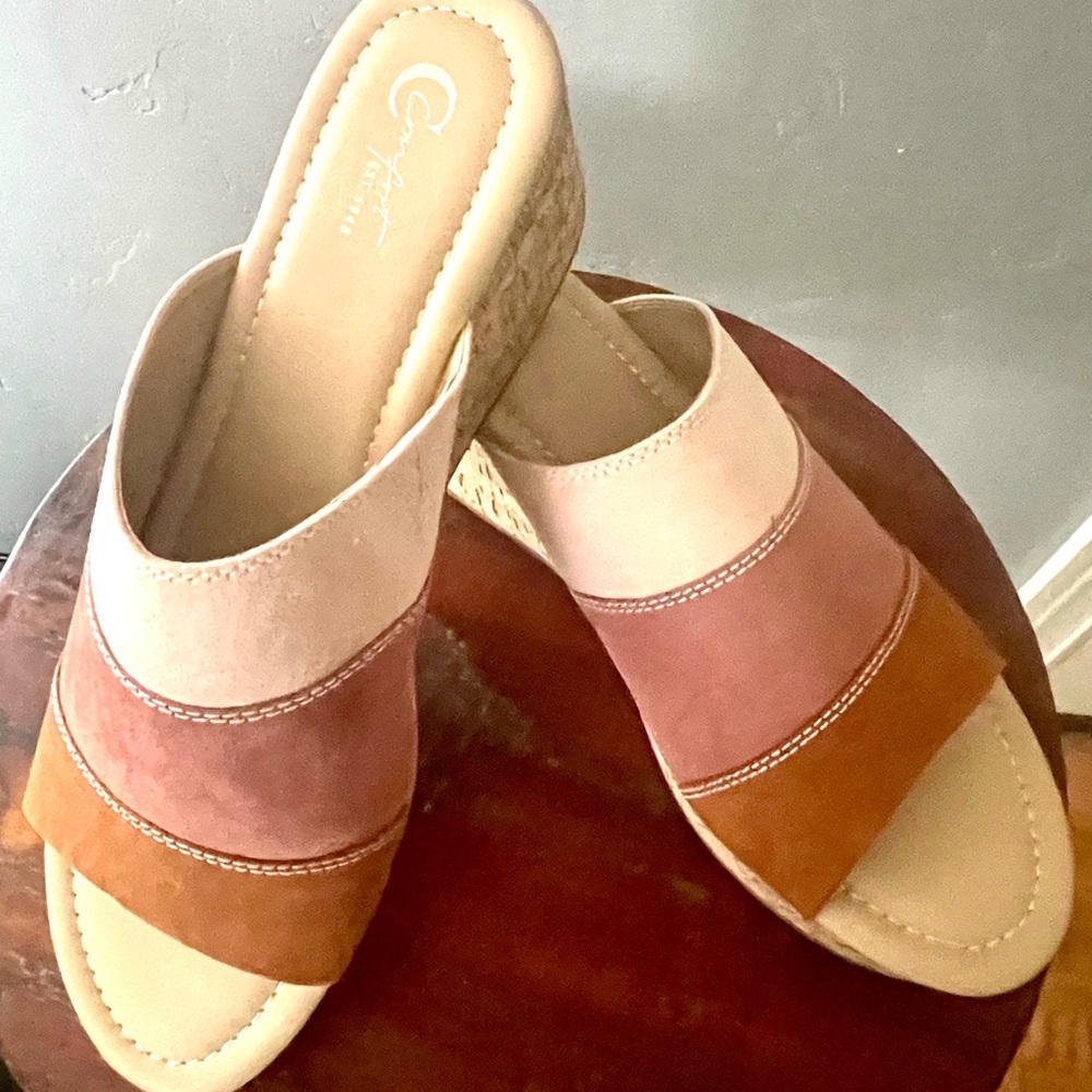 Comfort Cream, Rust & Terra-Cotta Wedge Shoes. So cute! So comfortable!